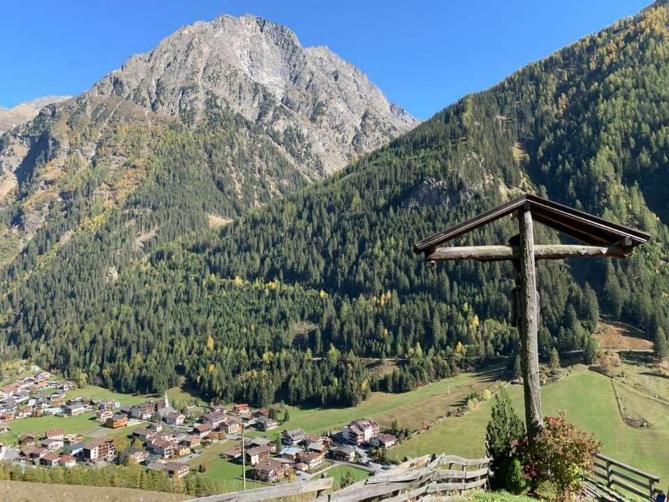 Haus Gfall Kaunertal Exterior photo